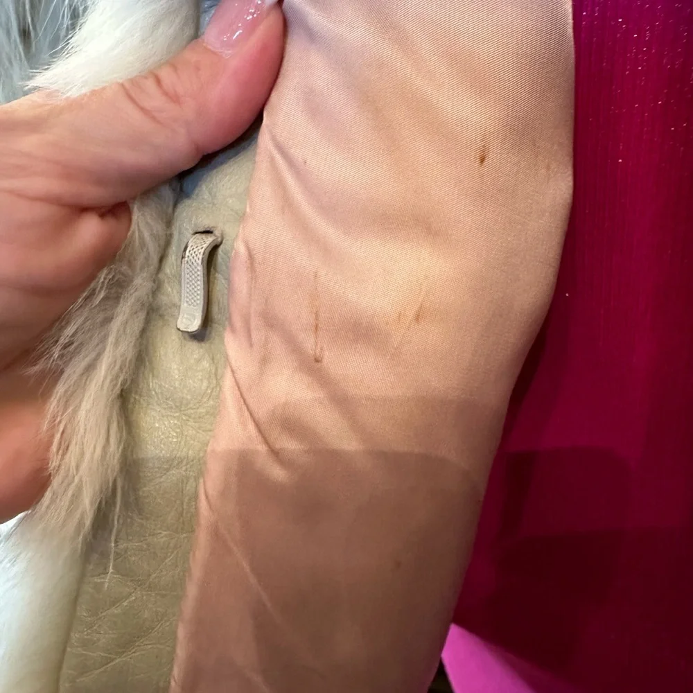 Saga Fox Vintage Coat - Picture 12 of 16